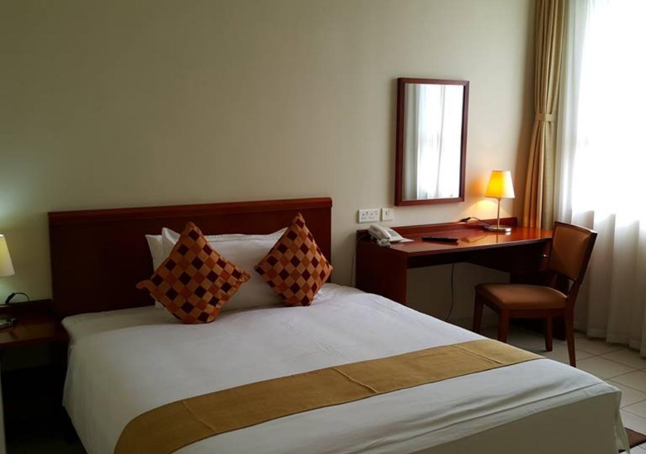 Tinapa Lakeside Hotel Calabar Exteriör bild