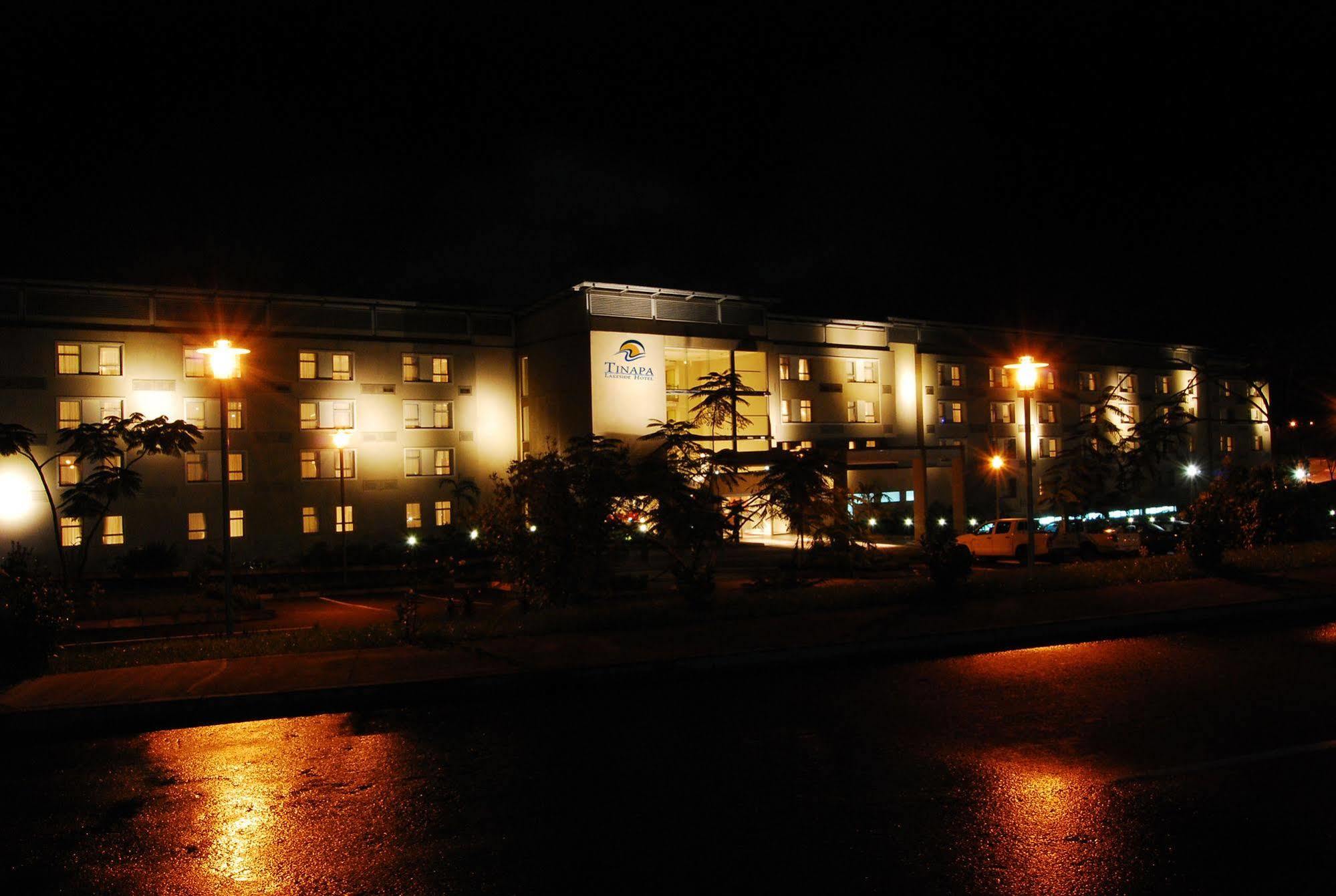 Tinapa Lakeside Hotel Calabar Exteriör bild