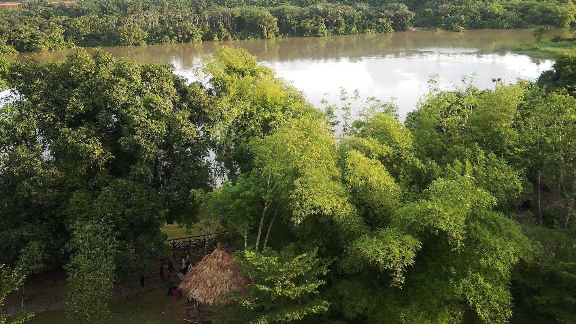 Tinapa Lakeside Hotel Calabar Exteriör bild